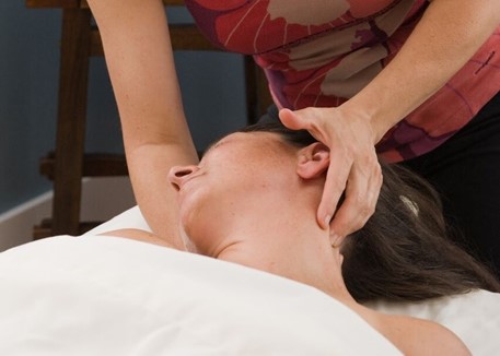 Neck, Back and Shoulder Massage  Holistic therapy centre Feel